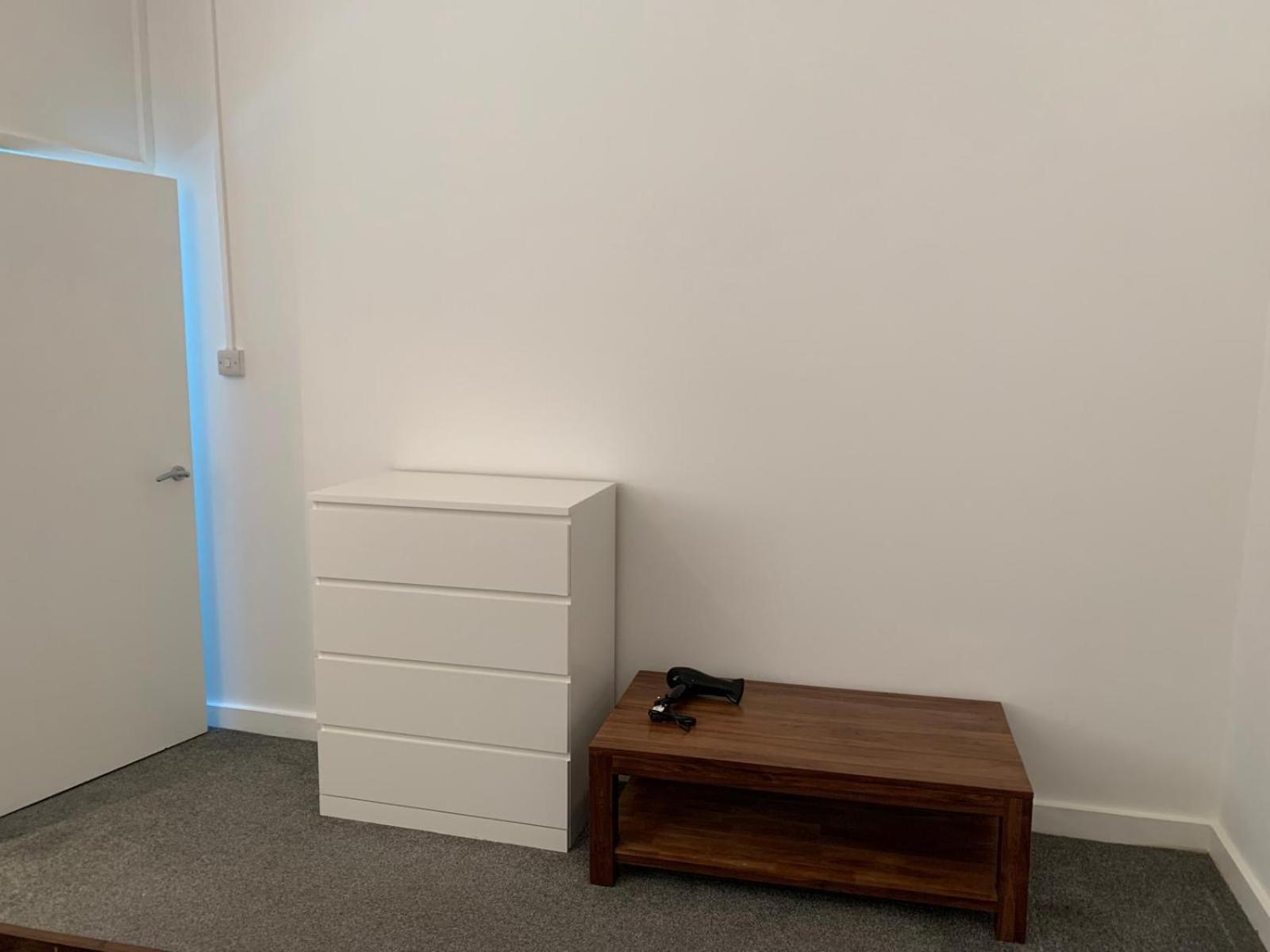 Mayfair Modern 2 Bed Londra